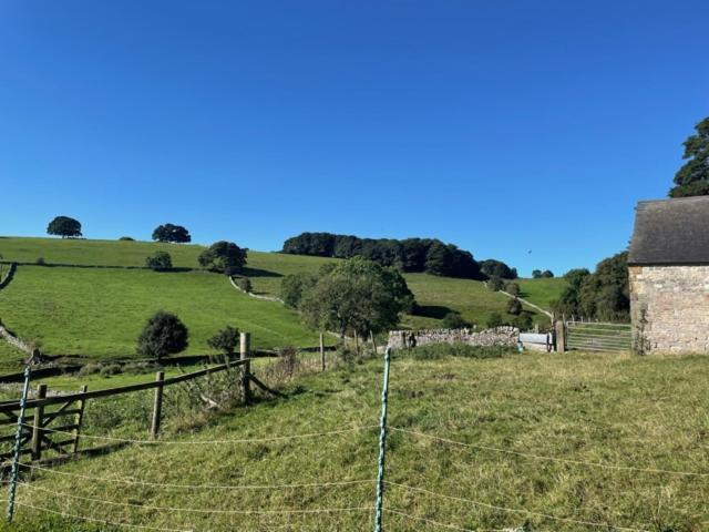Church Farm Holiday Cottages - Pinster Cottage Ашбърн Екстериор снимка
